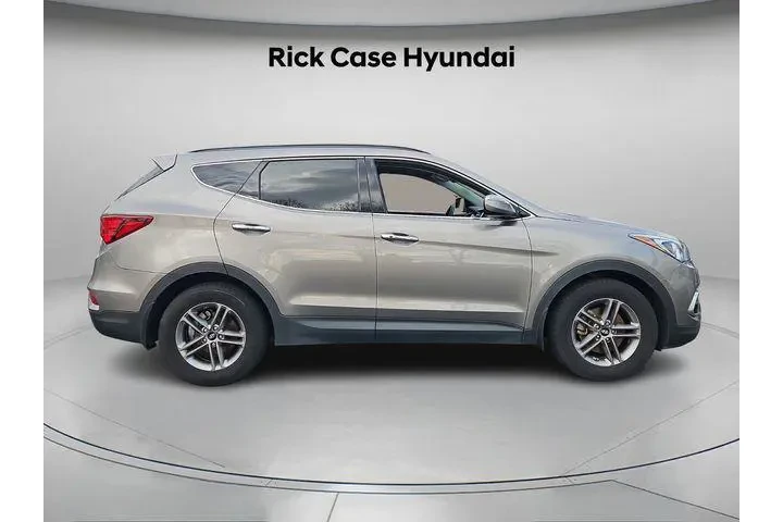 $9694 : Hyundai SANTA FE Sport 2018 image 4