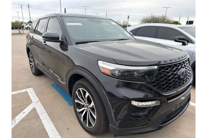 $26722 : Ford Explorer 2021 AWD ST 4d image 8