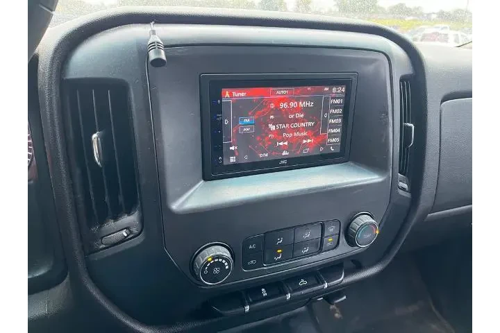 $12990 : Chevrolet Silverado 2500HD 2 image 10