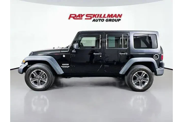 $25975 : Jeep Wrangler Unlimited 2017 image 4