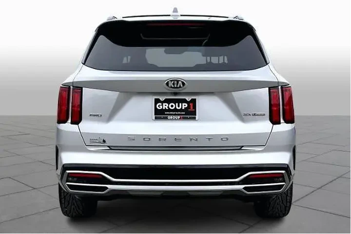 $24066 : Kia Sorento 2021 AWD SX 4dr image 5