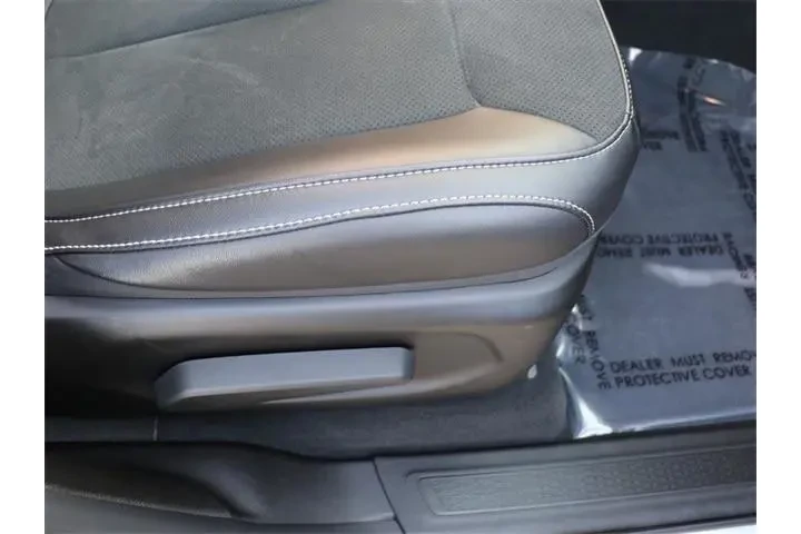 $39985 : Jeep Grand Cherokee 2025 4x4 image 9