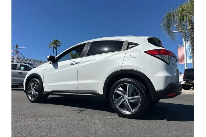 $21000 : Honda HR-V 2021 EX 4dr Cross image 4
