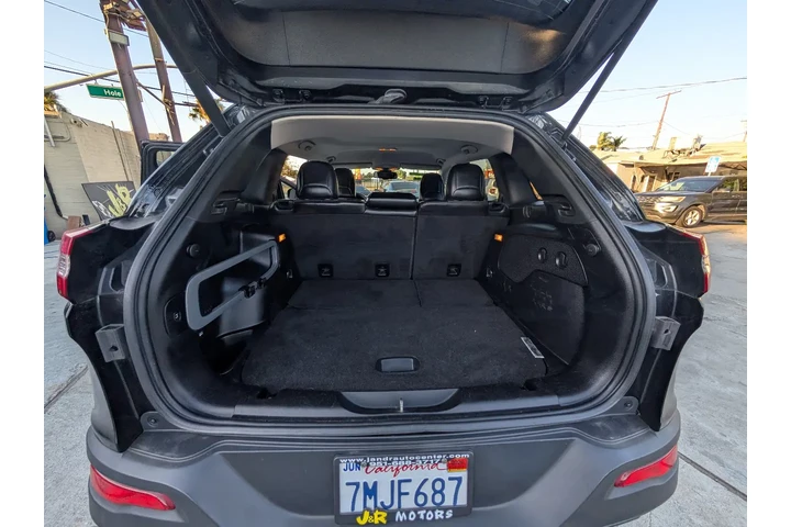 $10995 : 2015 Cherokee Trailhawk 4WD image 9