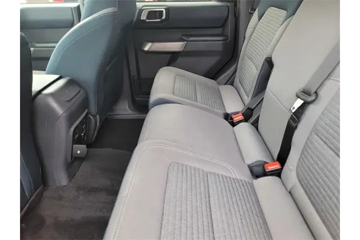 $40000 : Ford Bronco 2023 4x4 Outer B image 8