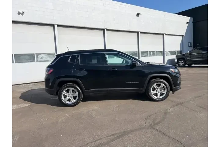 $26980 : Jeep Compass 2024 4x4 Latitu image 5