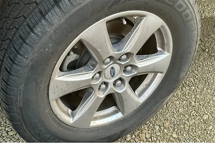 $23671 : Ford F-150 2018 4x2 XLT 4dr image 6