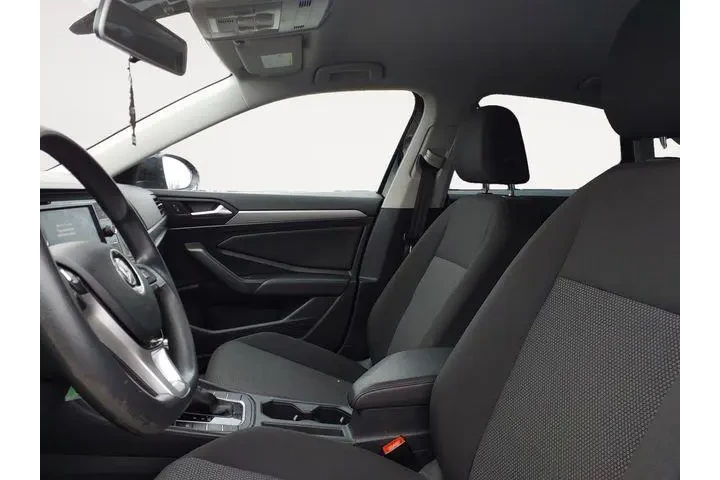 $12861 : Volkswagen Jetta 2019 S 4dr image 9