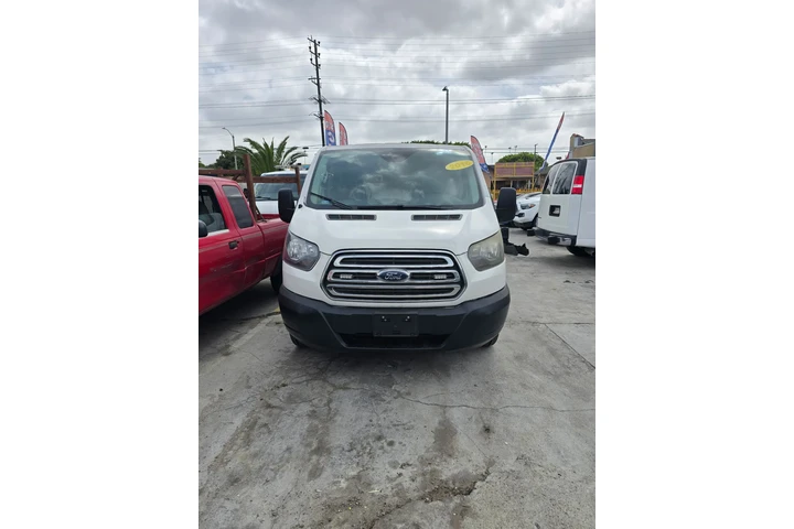 $20900 : 2016 ford transit 150 v6 image 2