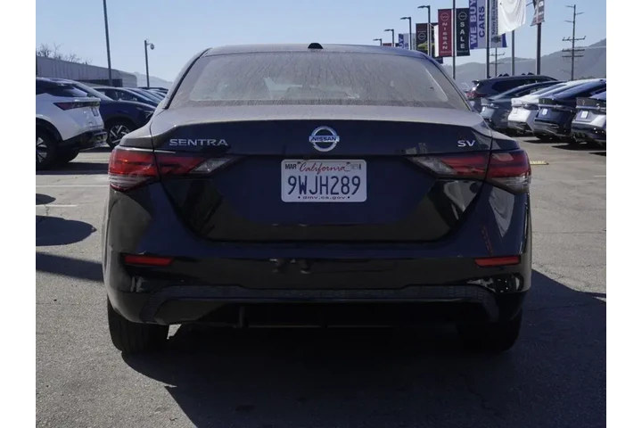 $16200 : Nissan Sentra 2023 SV 4dr Se image 5