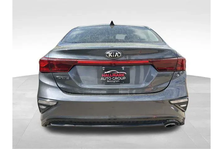 $11985 : Kia Forte 2020 LXS 4dr Sedan image 3