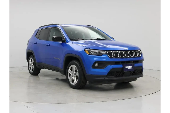 $21998 : Jeep Compass 2023 4x4 Latitu image 1