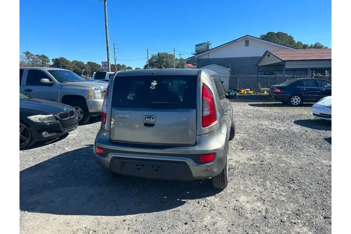 $5800 : 2013 Soul image 3