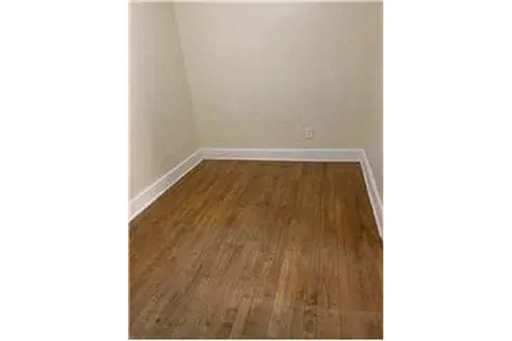 $1700 : Rental property with 3 bedro image 9