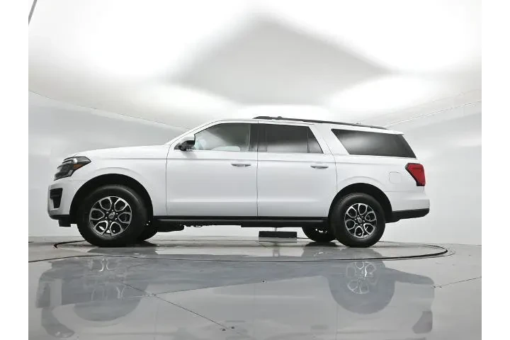 $39746 : Ford Expedition MAX 2024 4x4 image 8