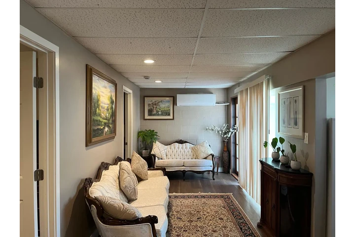 $2800 : Apartamento Estudiantil image 2