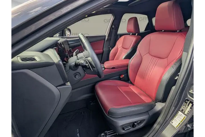 $38547 : Lexus NX 250 2025 Premium 4d image 4