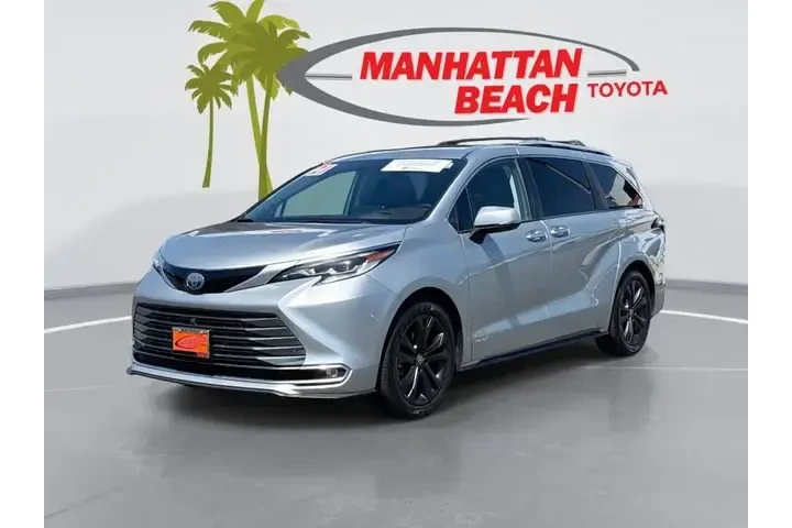 $39842 : Toyota Sienna 2021 Platinum image 1