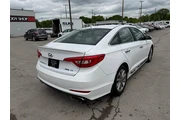 $8980 : 2017 Sonata Limited thumbnail