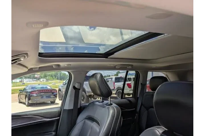 $33995 : Jeep Grand Cherokee 2024 4x2 image 9