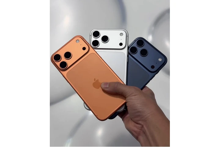 Apple iPhone 17 Pro Max image 2