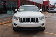 $15979 : 2011 Grand Cherokee Laredo thumbnail