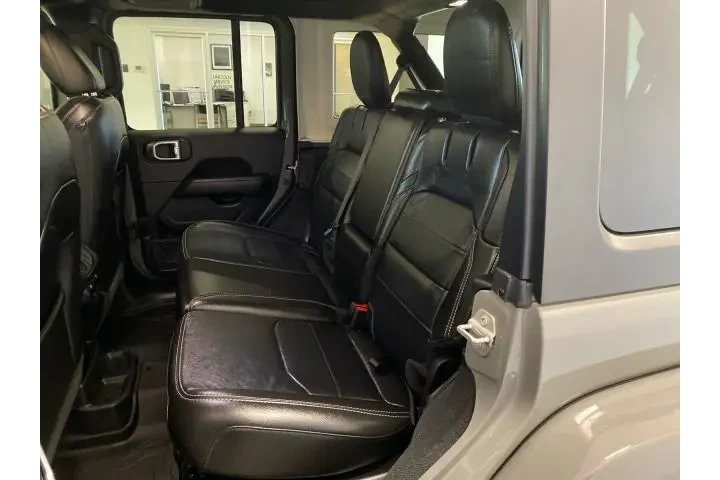 $32990 : Jeep Wrangler Unlimited 2022 image 10