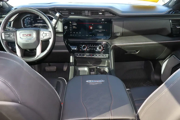 $82988 : 2024 Sierra 2500HD 4WD Crew C image 10