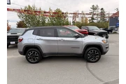 $19900 : Jeep Compass 2019 4x4 Trailh thumbnail