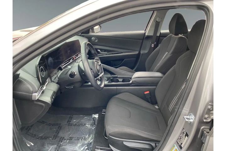 $28642 : Hyundai ELANTRA 2025 SEL Con image 9