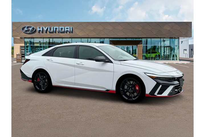 $31985 : Hyundai ELANTRA N 2025 4dr S image 10