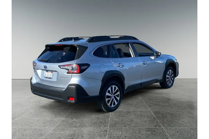 $30026 : Subaru Outback 2023 AWD Prem image 5