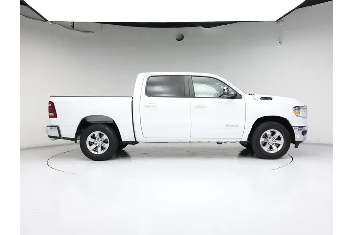 $32998 : Ram 1500 2024 4x2 Laramie 4d image 7