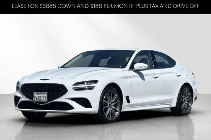 $37680 : Genesis G70 2026 2.5T Standa image 9