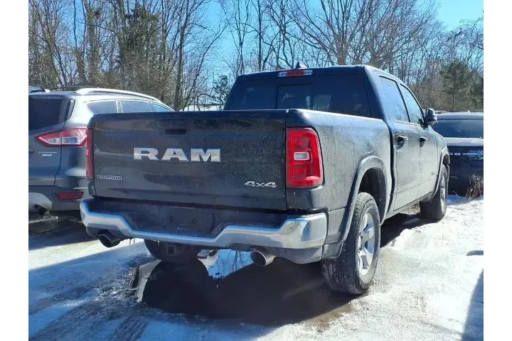 $38244 : Ram 1500 2025 4x4 Big Horn 4 image 9