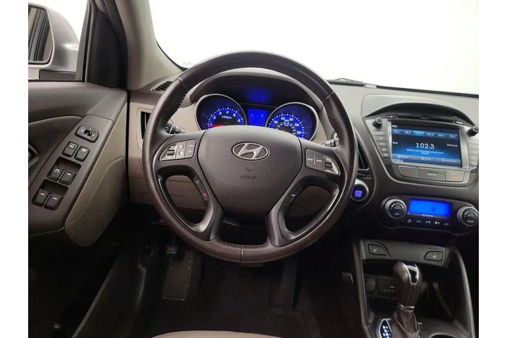 $14998 : Hyundai TUCSON 2015 AWD Limi image 10