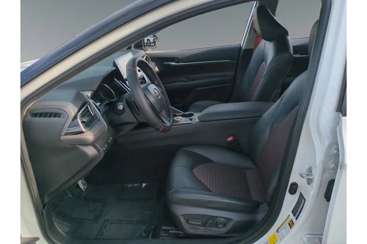 $32408 : Toyota Camry 2023 XSE V6 4dr image 9