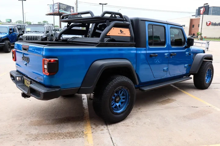 $27988 : 2020 Gladiator Sport S 4x4 image 5