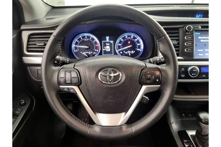 $23998 : Toyota Highlander 2016 XLE 4 image 10