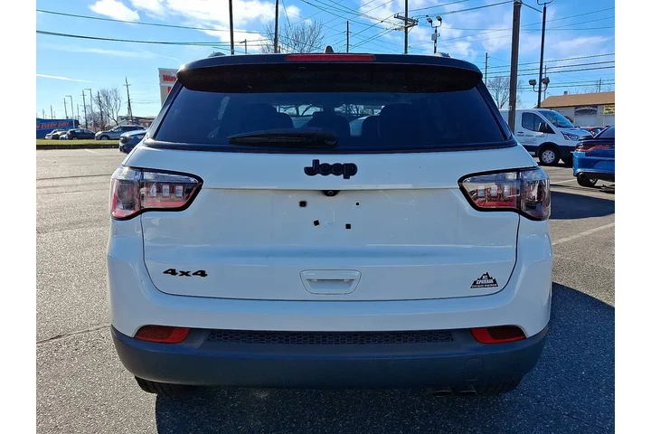 $17495 : Jeep Compass 2021 4x4 Altitu image 4