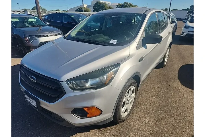 $10991 : Ford Escape 2018 S 4dr SUV image 3