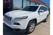 $14995 : 2018 Cherokee Latitude thumbnail