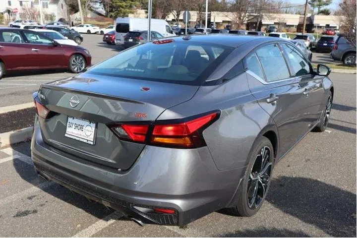 $22162 : Nissan Altima 2024 2.5 SR 4d image 5