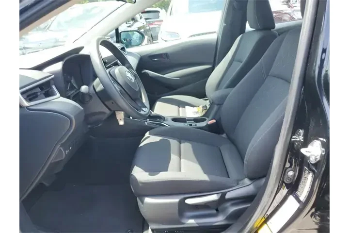$18990 : Toyota Corolla 2024 LE 4dr S image 9