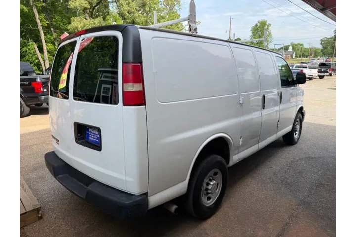 $11999 : 2014 Express 2500 image 5