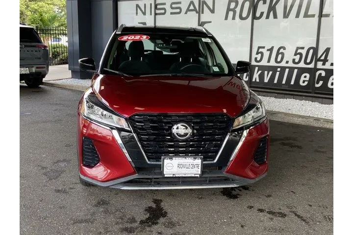 Nissan Kicks 2023 SV 4dr Cro image 3