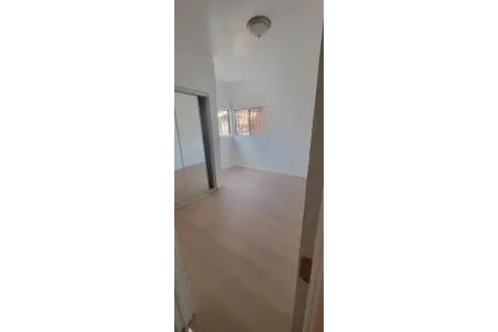 L.A. CASITA DE RENTA image 4