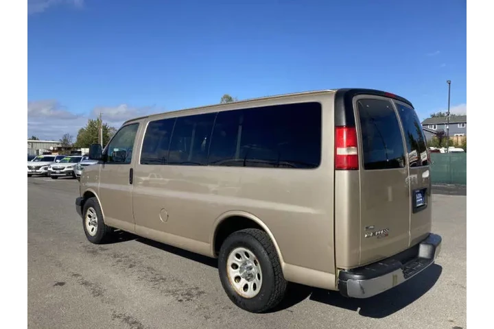 $28999 : 2009 Express image 8