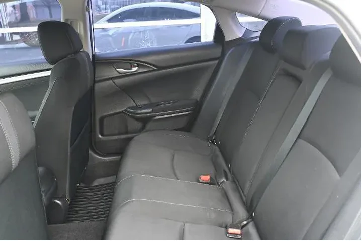 $18488 : Honda Civic 2020 EX 4dr Seda image 6