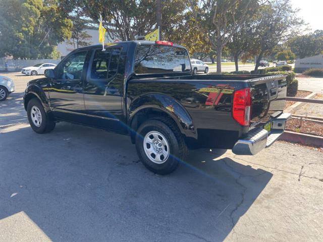 $16999 : 2013 Frontier S image 3